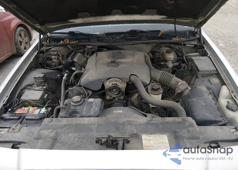 2001 Mercury Grand Marquis Gs z USA, uszkodzony, nr VIN 2MEFM74W21X622476